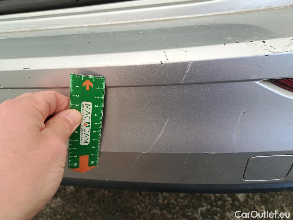  Volkswagen  Golf  VOLKSWAGEN SW / 2020 / 5P / Break 2.0 TDI SCR 115 DSG7 Life Business #8