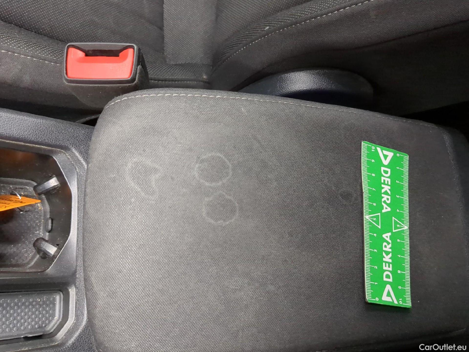  Volkswagen  Tiguan VOLKSWAGEN  Allspace / 2021 / 5P / SUV 1.5 TSI 150 DSG7 Life Busines #4