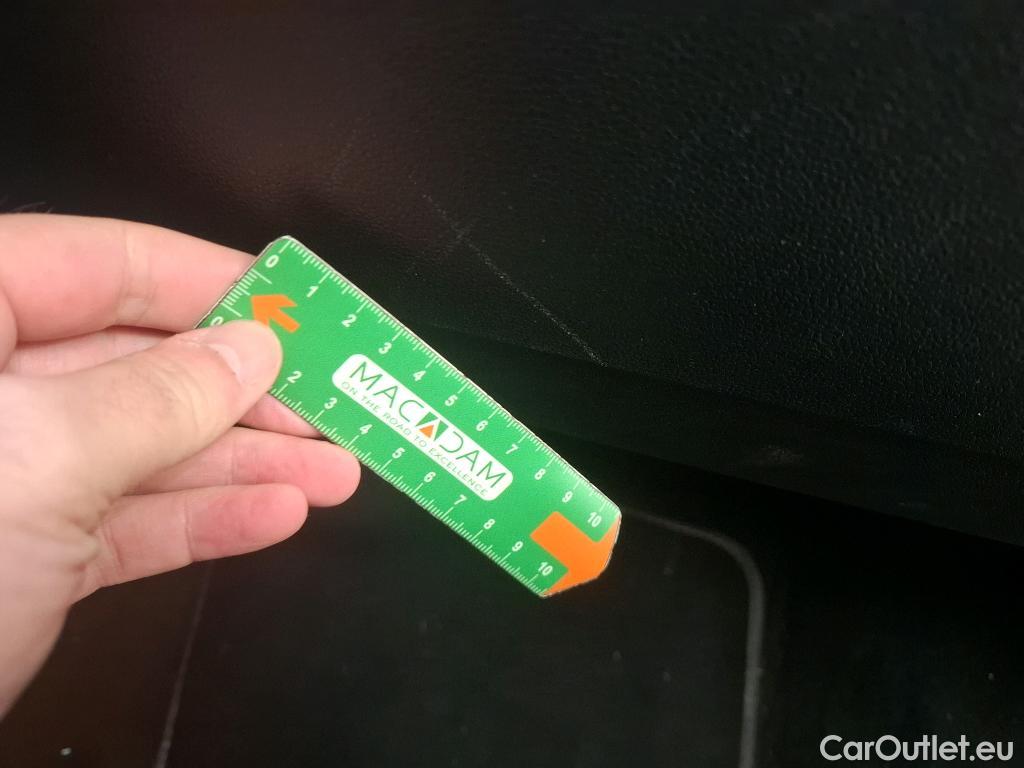  Volkswagen  Golf  VOLKSWAGEN SW / 2020 / 5P / Break 1.5 eTSI OPF 130 DSG7 Life Business #12