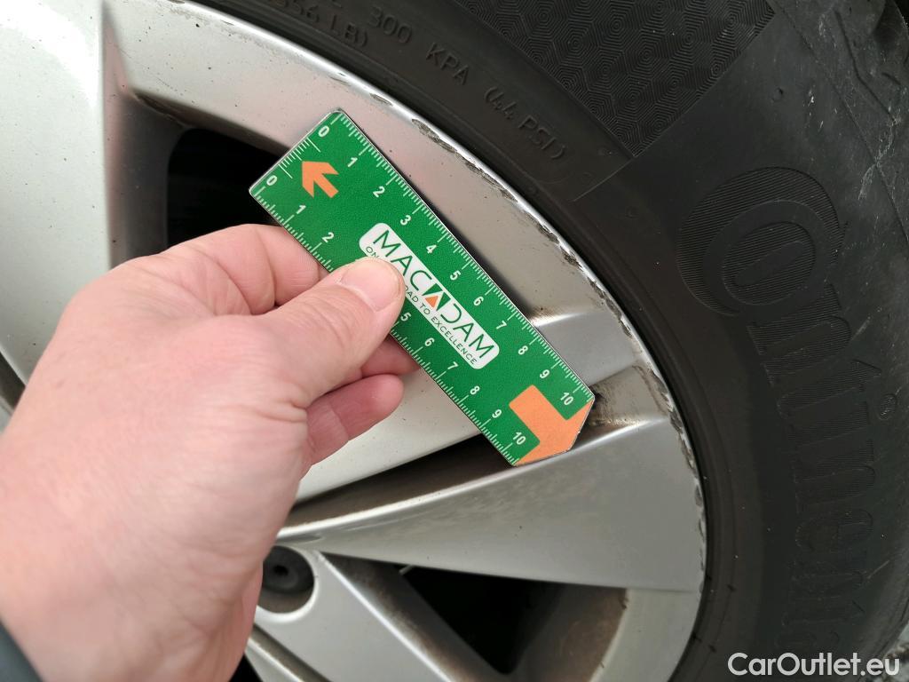  Volkswagen  Golf  VOLKSWAGEN SW / 2020 / 5P / Break 2.0 TDI SCR 115 DSG7 Life Business #22