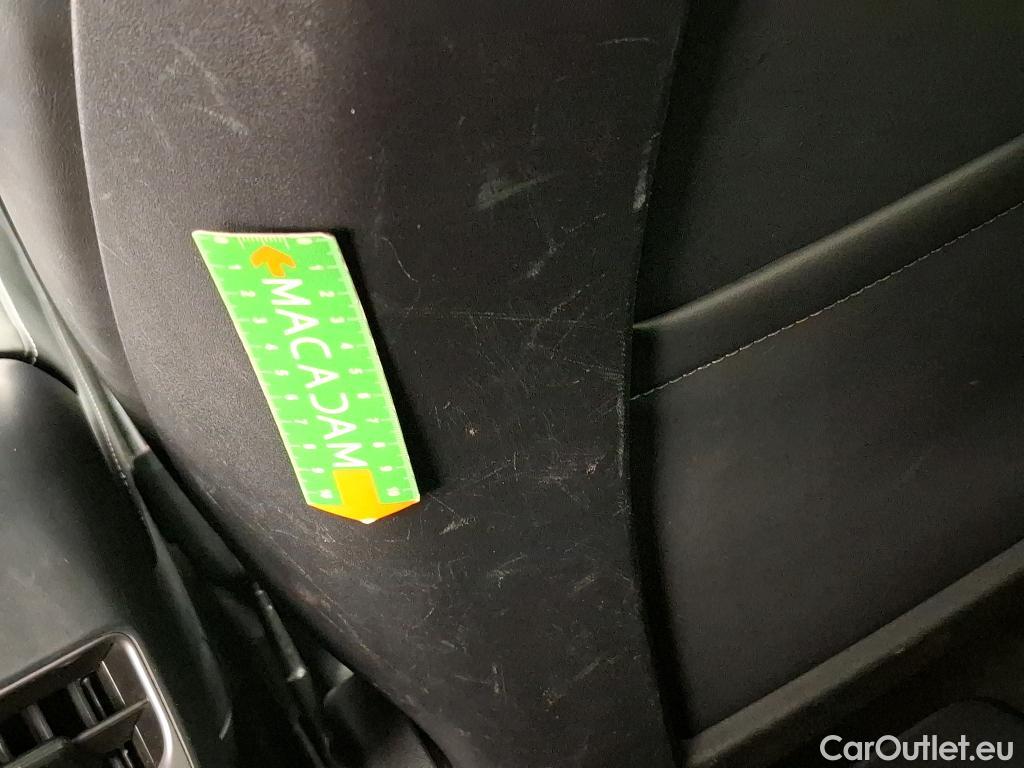  Tesla  Model Y TESLA  / 2020 / 5P / SUV Grand Autonomie Dual Motor AWD #28