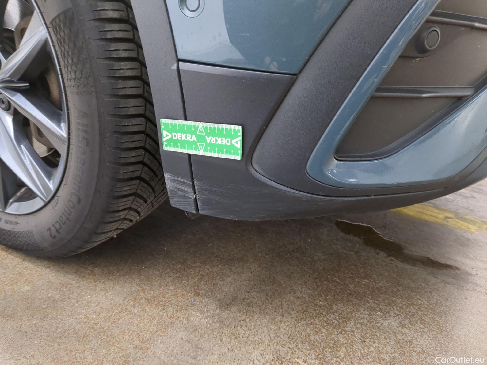  Volkswagen  Tiguan VOLKSWAGEN  Allspace / 2021 / 5P / SUV 1.5 TSI 150 DSG7 Life Busines #16