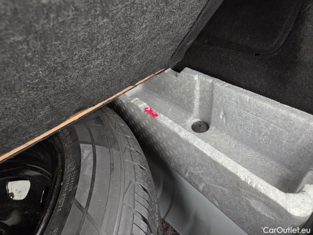  Dacia  Duster 1.5 Blue dCi 115 Prestige 4WD #22