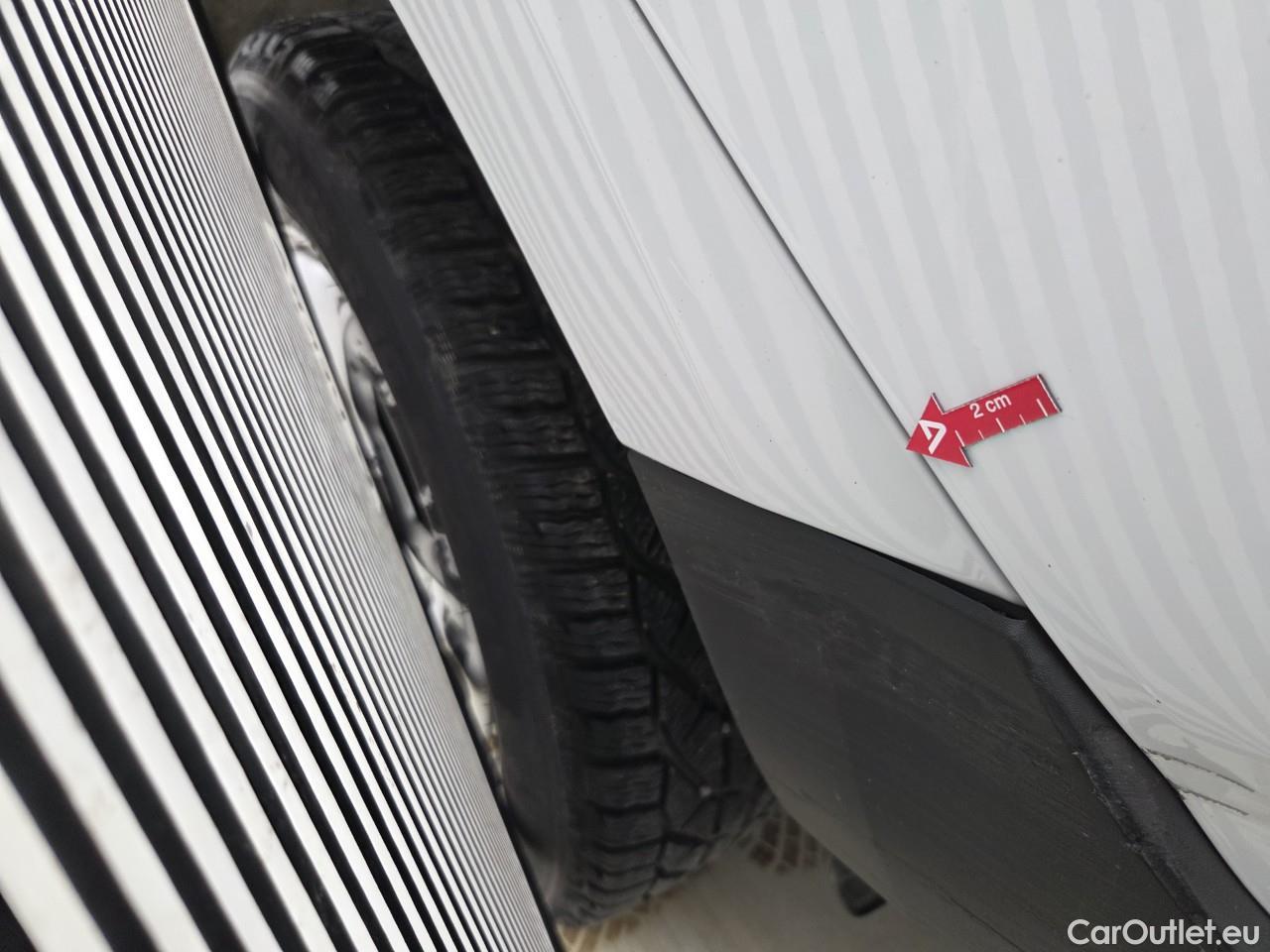  Dacia  Duster 1.5 Blue dCi 115CP Comfort 4WD #32