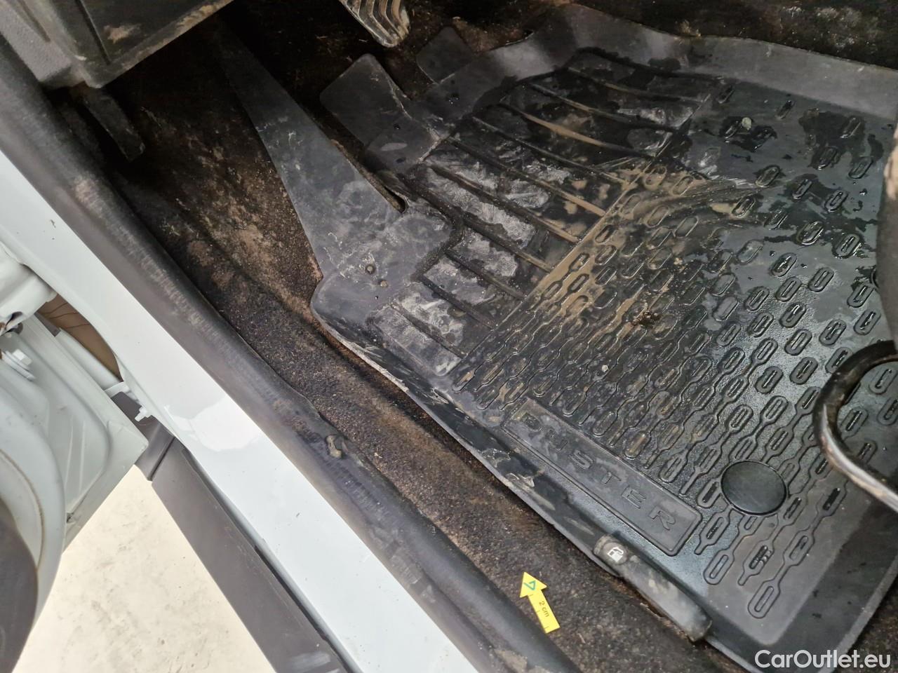  Dacia  Duster 1.5 Blue dCi 115CP Comfort 4WD #55