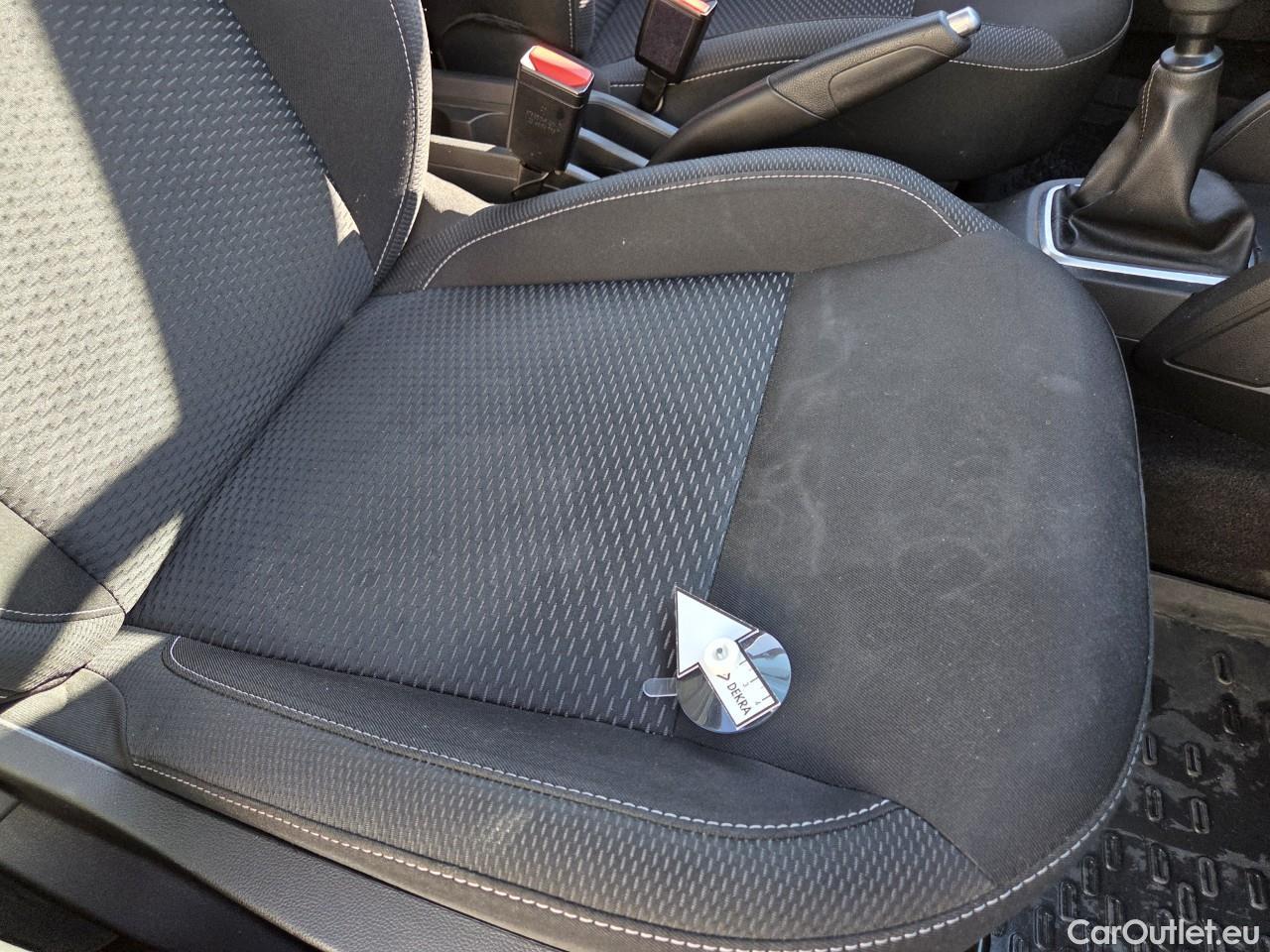  Dacia  Duster 1.5 Blue dCi 115CP Comfort 4WD #41