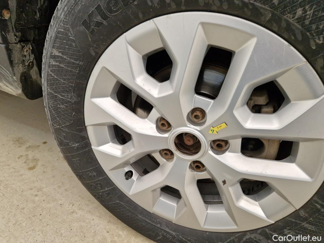  Dacia  Duster 1.5 Blue dCi 115CP Comfort 4WD #28