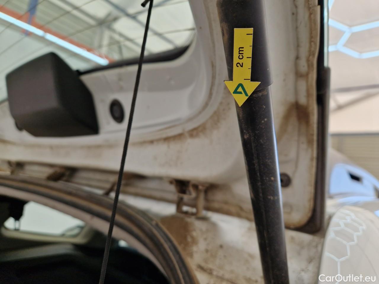  Dacia  Duster 1.5 Blue dCi 115CP Comfort 4WD #70