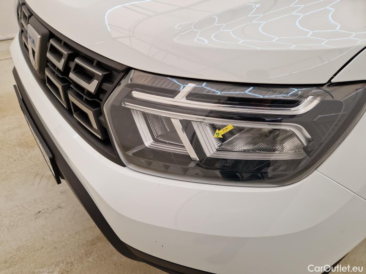  Dacia  Duster 1.5 Blue dCi 115CP Comfort 4WD #22