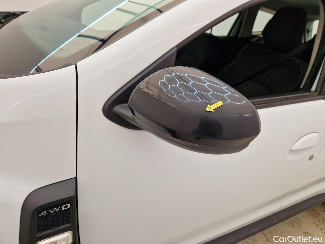  Dacia  Duster 1.5 Blue dCi 115CP Comfort 4WD #8