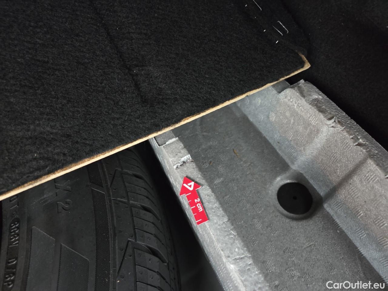  Dacia  Duster 1.5 Blue dCi 115CP Comfort 4WD #28