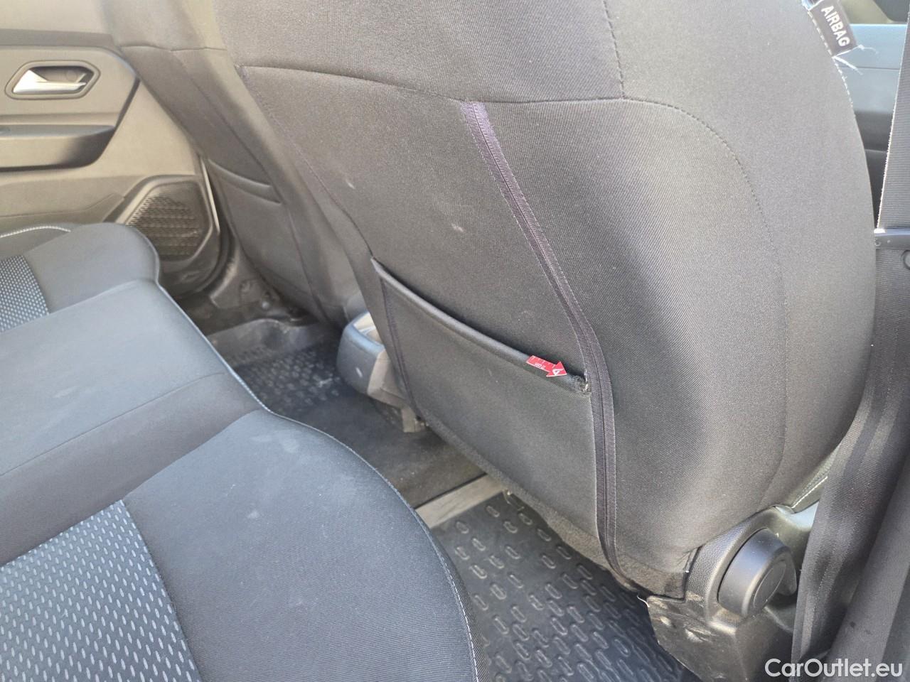  Dacia  Duster 1.5 Blue dCi 115CP Comfort 4WD #44