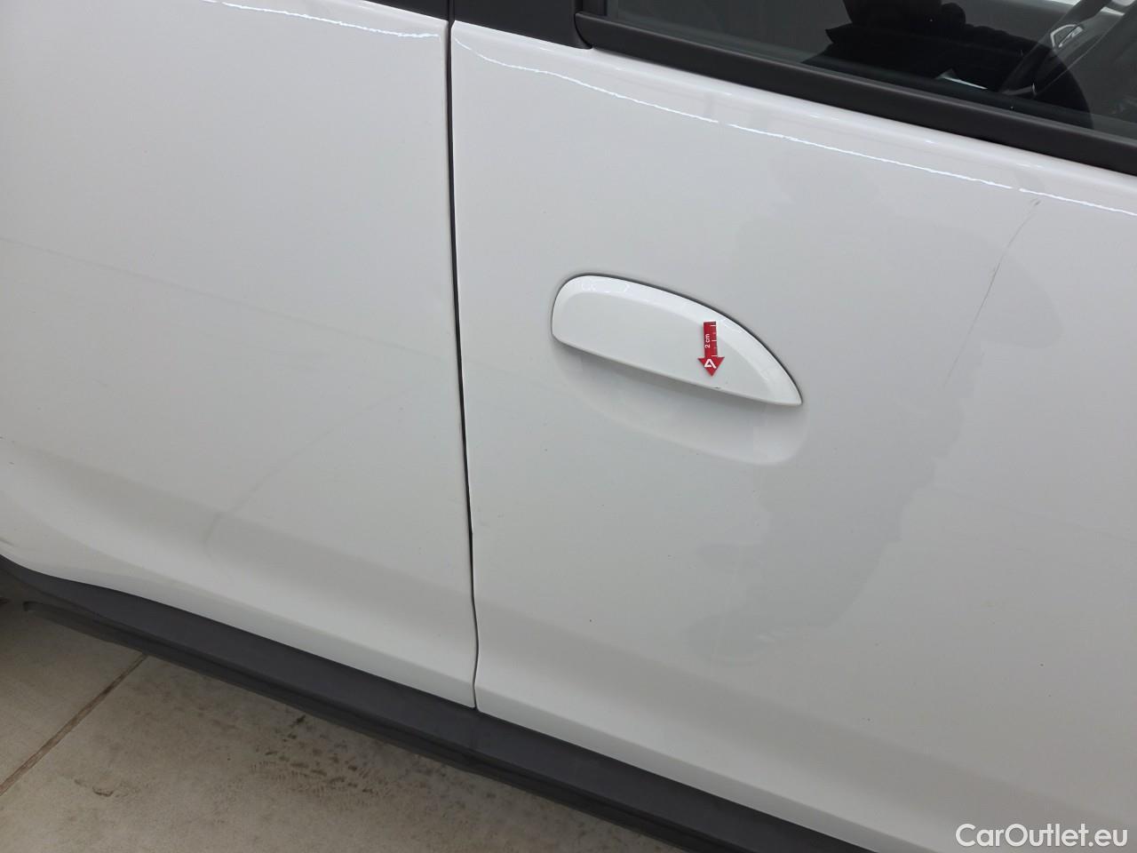  Dacia  Duster 1.5 Blue dCi 115CP Comfort 4WD #25