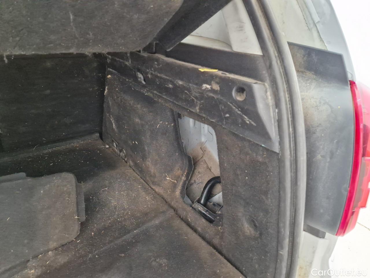  Dacia  Duster 1.5 Blue dCi 115CP Comfort 4WD #80