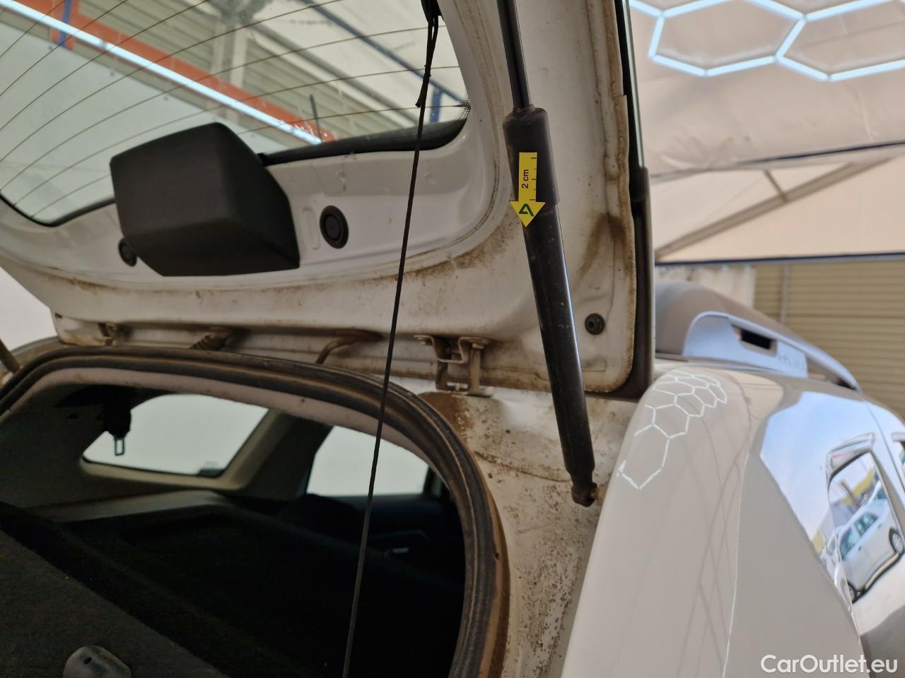  Dacia  Duster 1.5 Blue dCi 115CP Comfort 4WD #69