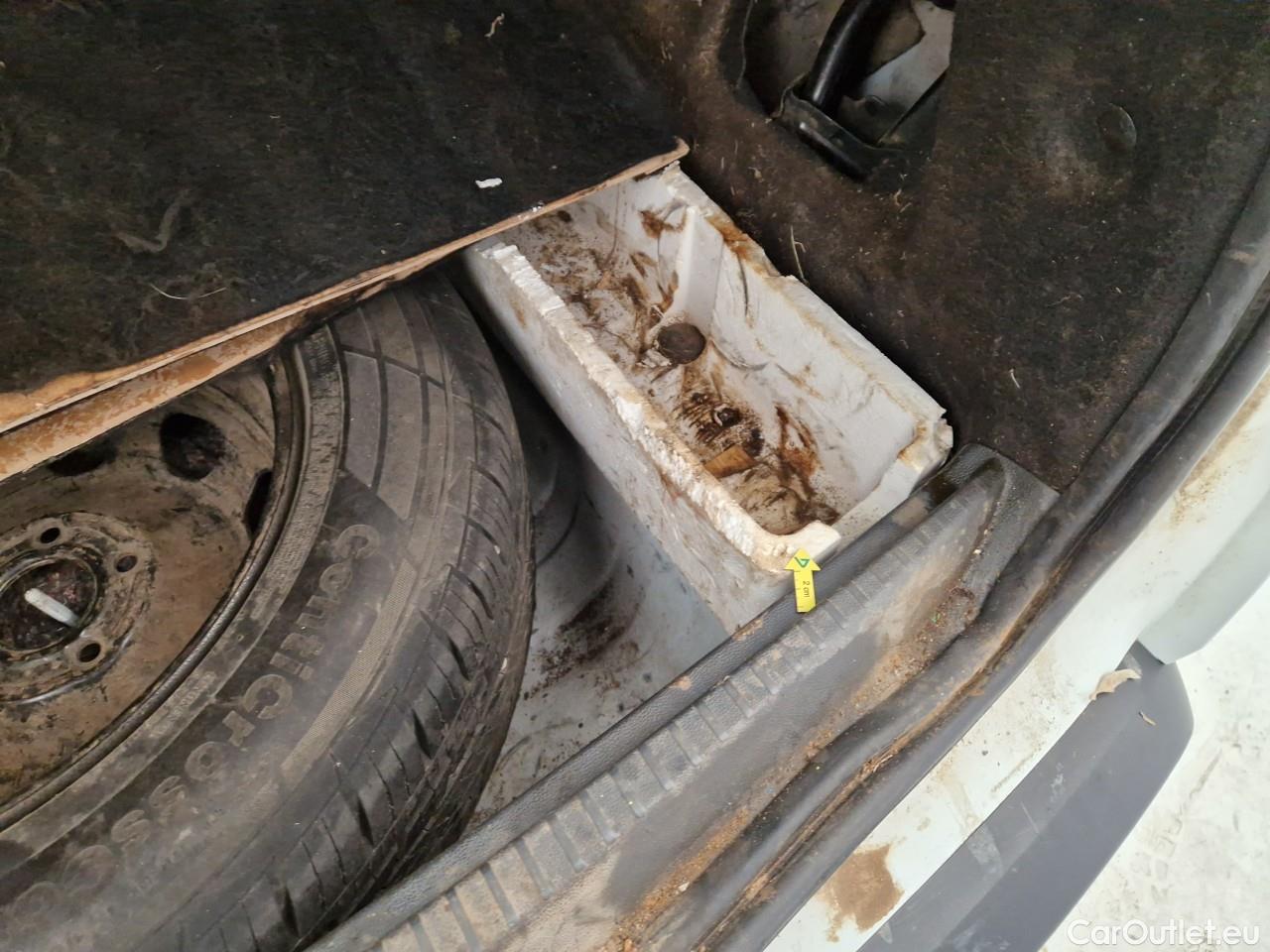  Dacia  Duster 1.5 Blue dCi 115CP Comfort 4WD #77