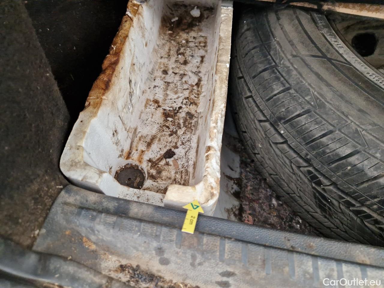  Dacia  Duster 1.5 Blue dCi 115CP Comfort 4WD #76