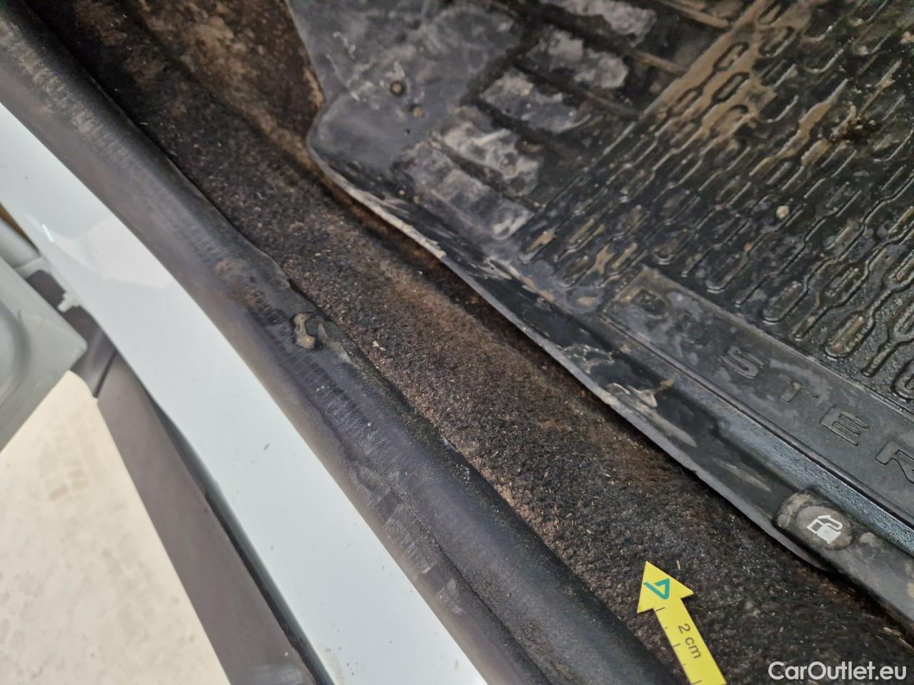  Dacia  Duster 1.5 Blue dCi 115CP Comfort 4WD #56