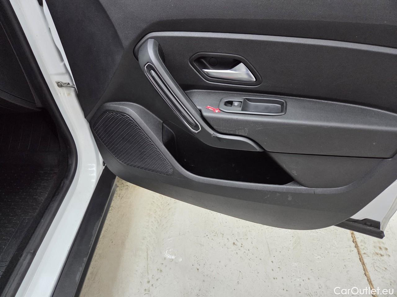  Dacia  Duster 1.5 Blue dCi 115CP Comfort 4WD #76