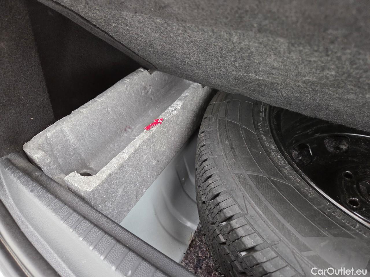  Dacia  Duster 1.5 Blue dCi 115 Prestige 4WD #20