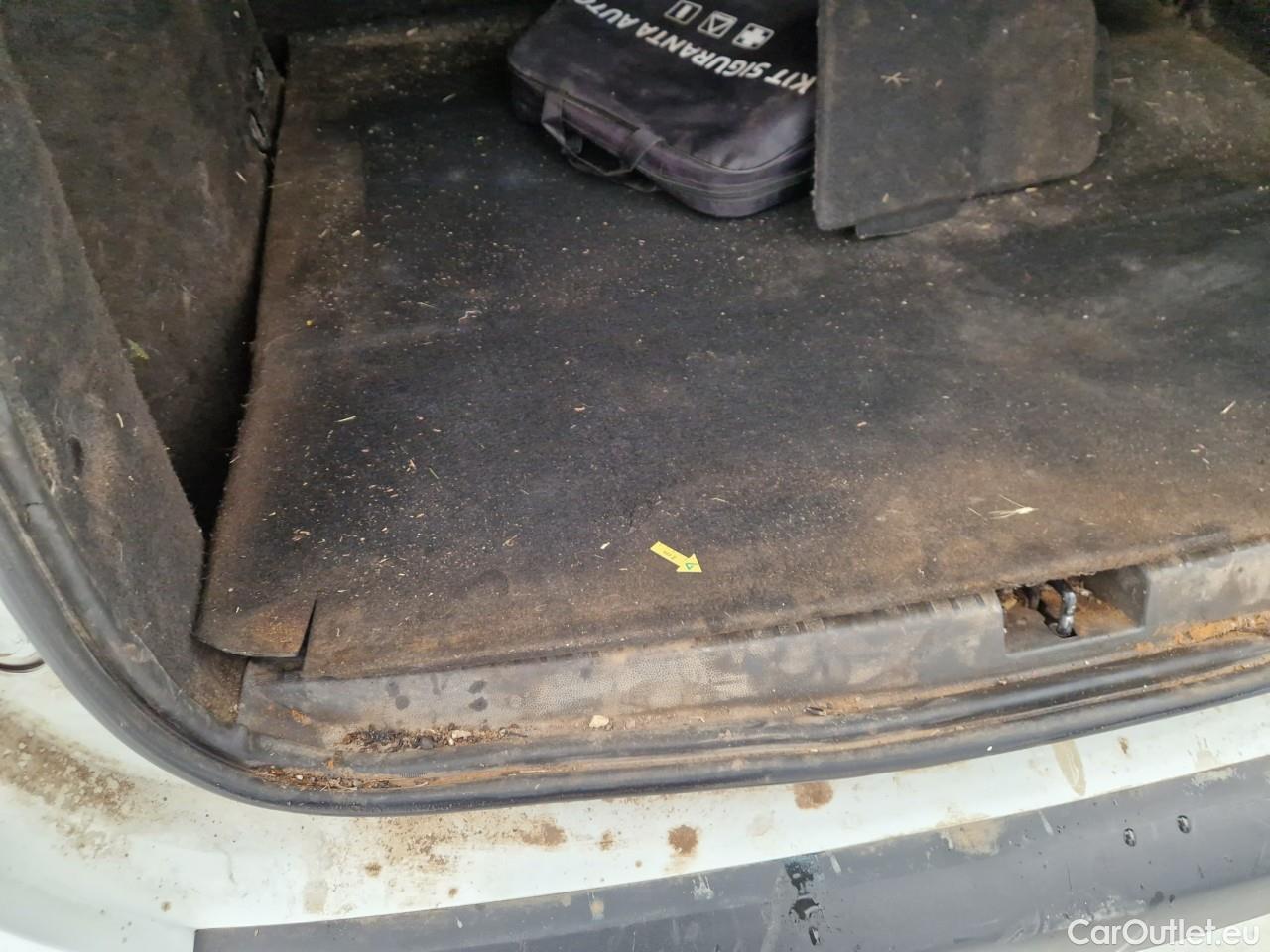  Dacia  Duster 1.5 Blue dCi 115CP Comfort 4WD #73