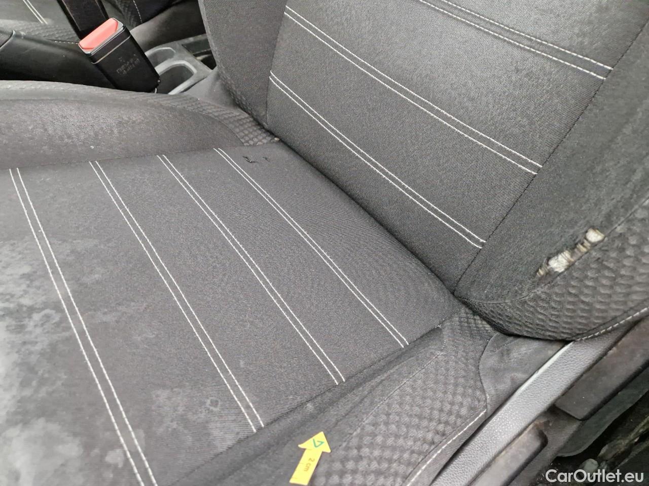  Dacia  Duster 1.5 Blue dCi 115CP Comfort 4WD #51