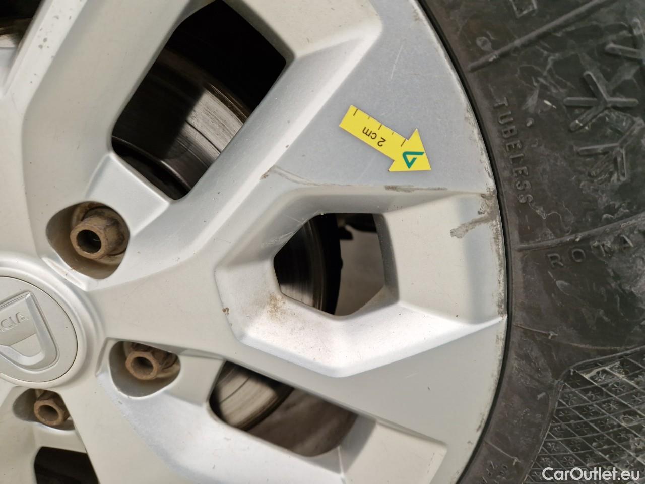  Dacia  Duster 1.5 Blue dCi 115CP Comfort 4WD #11