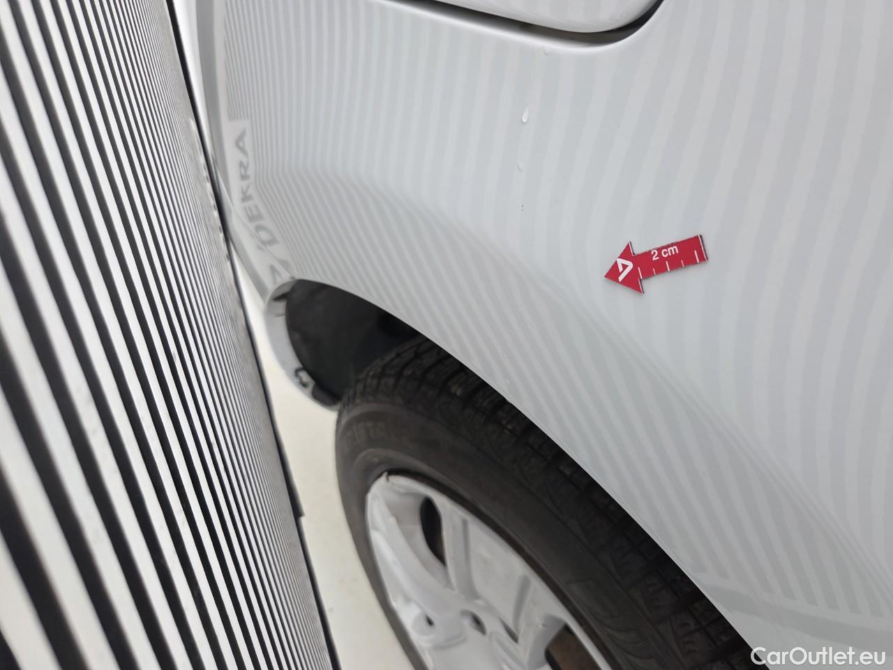  Dacia  Logan 1.5 Blue dCi 95CP Laureate #44