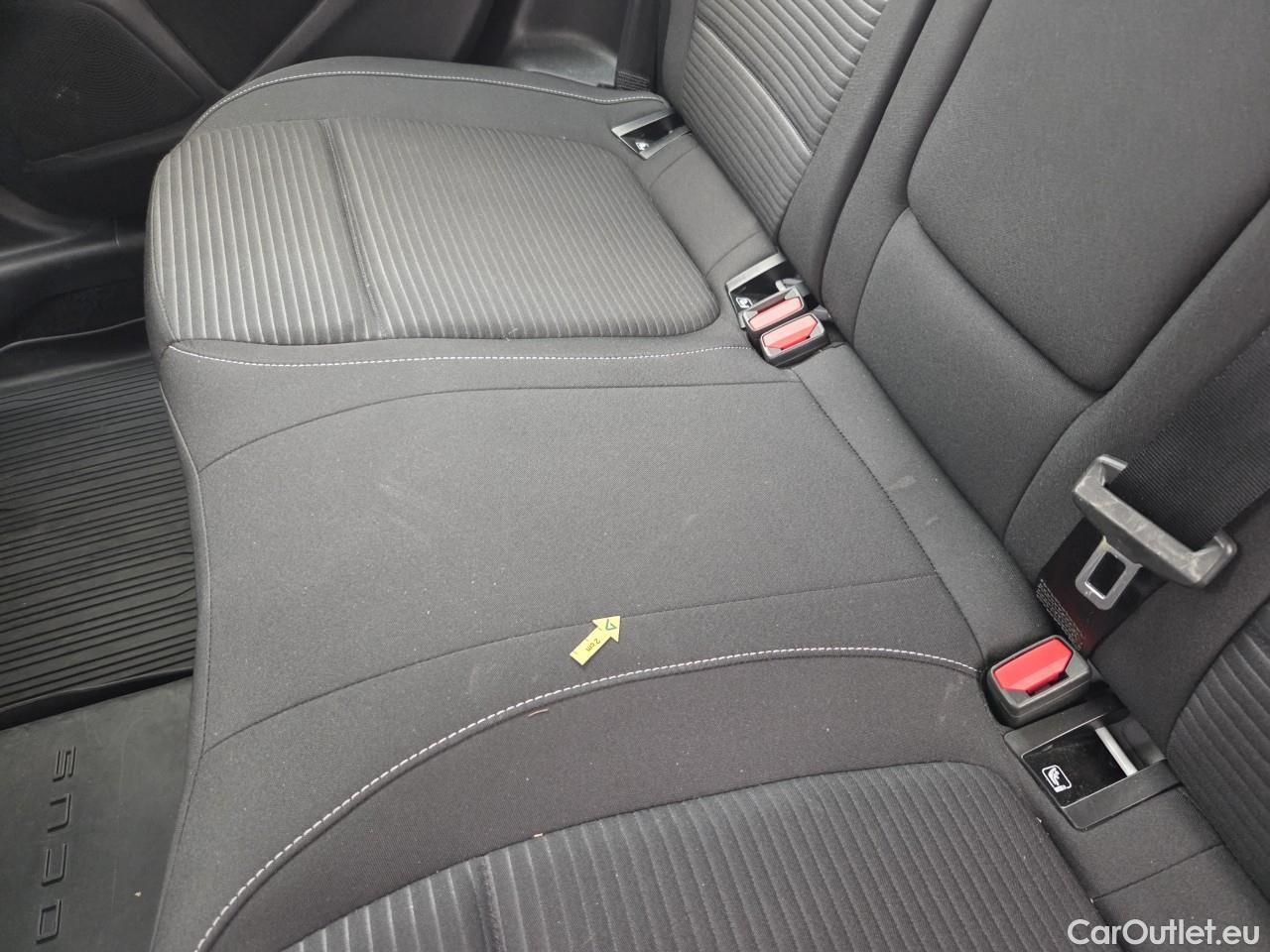  Ford  Focus 1.5 EcoBlue 120CP Titanium #30