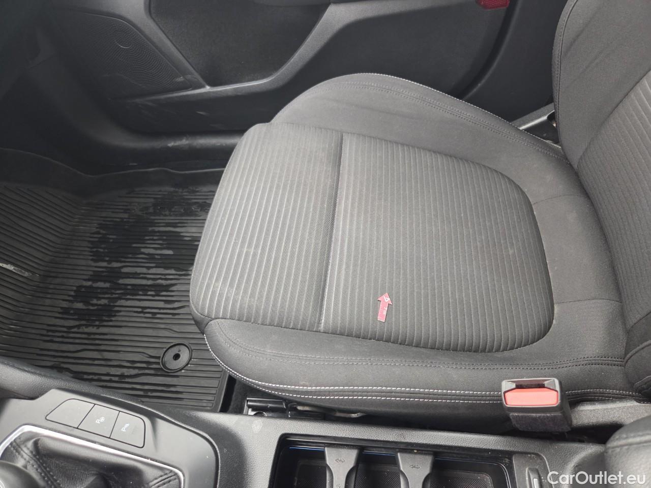  Ford  Focus 1.5 EcoBlue 120CP Titanium #37