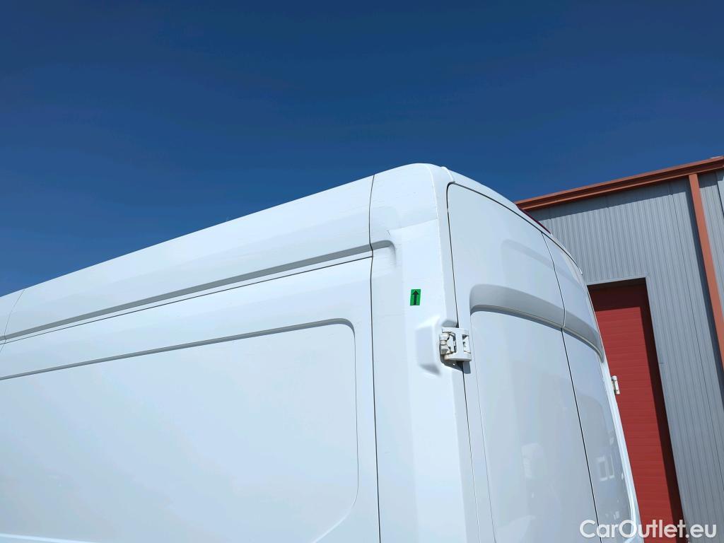  Ford  Transit 2.0EcoBlue 130PS 350 L4H3 Trend RWD #35