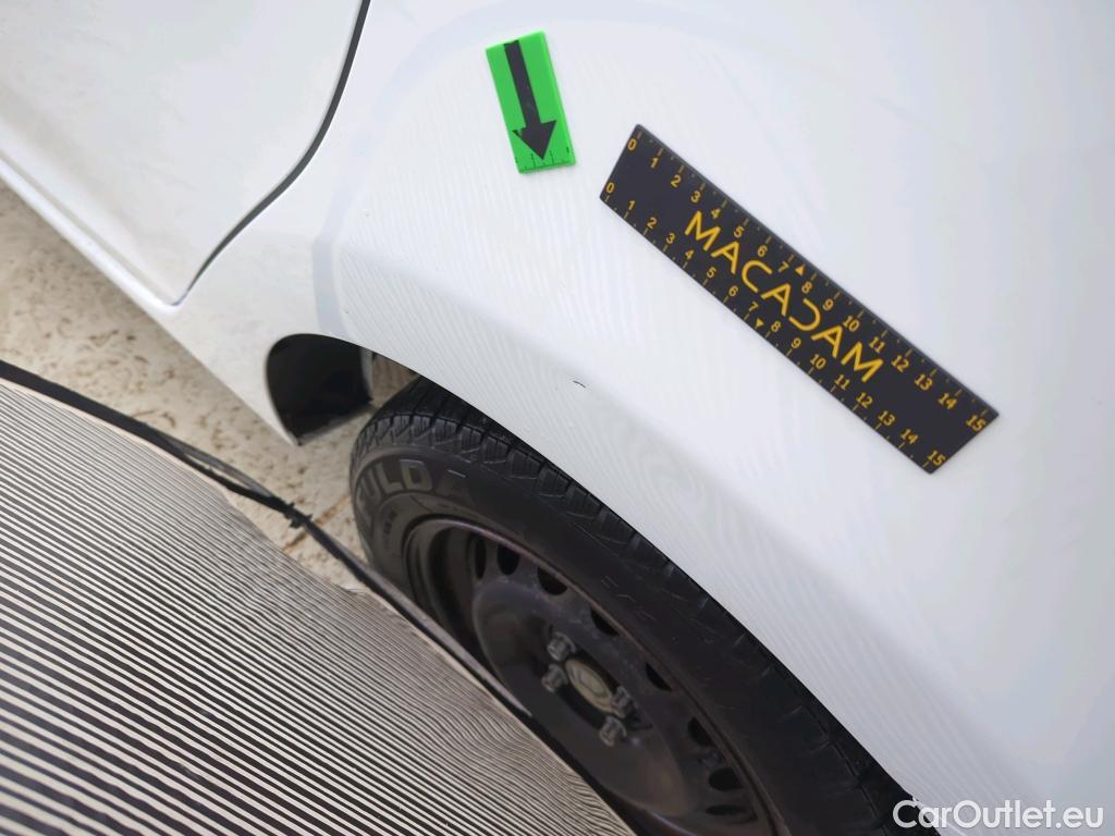  Dacia  Logan 1.5 Blue dCi 95CP Laureate #22