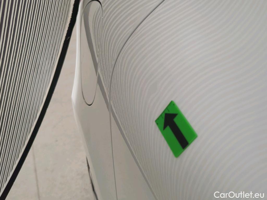  Renault  Clio 1.6 E-Tech 145CP Zen Auto #47