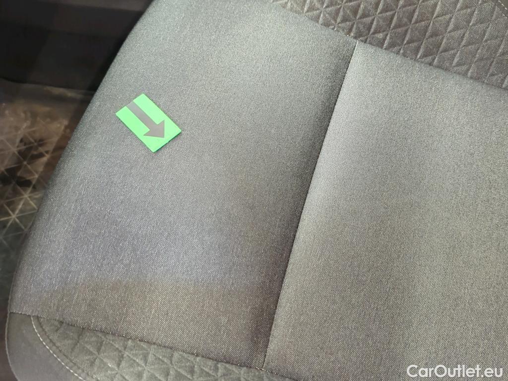  Renault  Clio 1.6 E-Tech 145CP Zen Auto #45