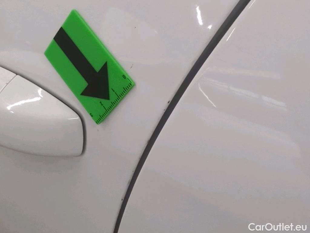  Renault  Clio 1.6 E-Tech 145CP Zen Auto #34