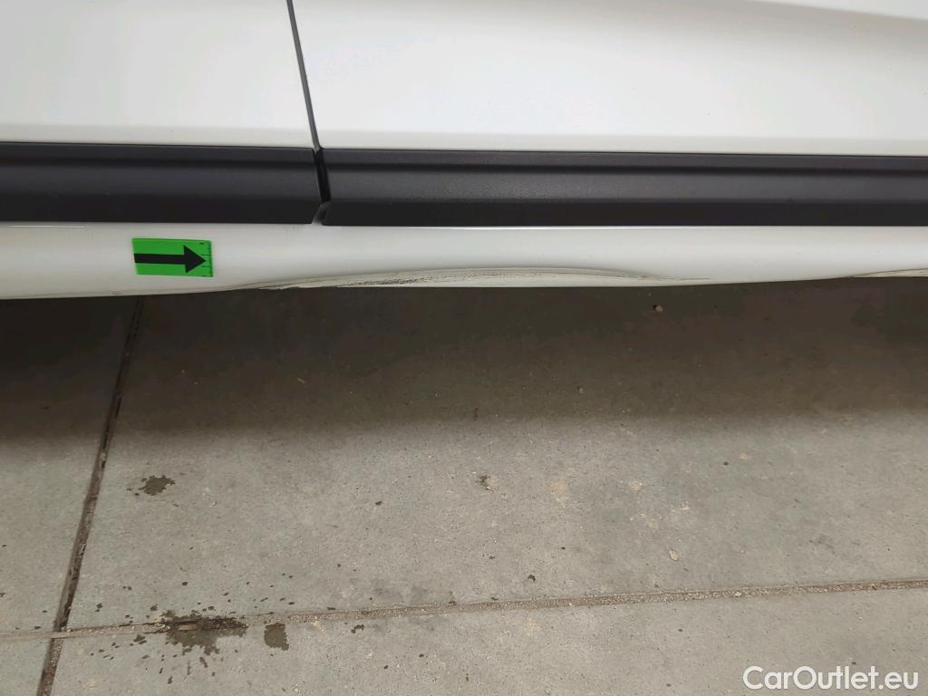  Renault  Clio 1.6 E-Tech 145CP Zen Auto #15