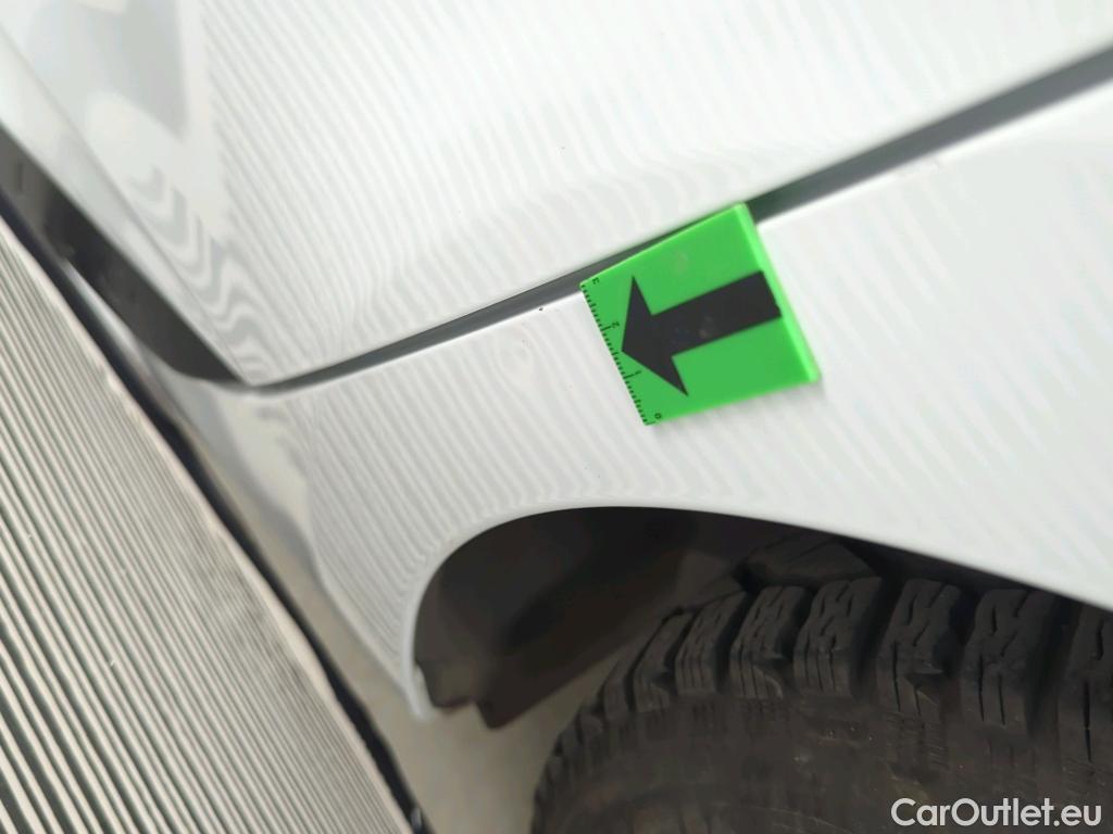  Renault  Clio 1.6 E-Tech 145CP Zen Auto #32