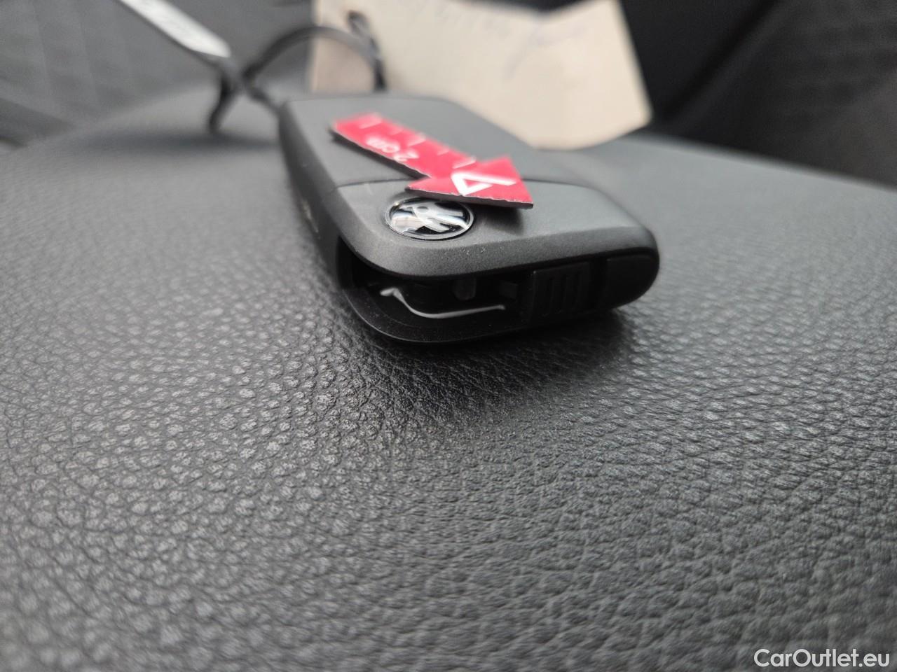  Skoda  Superb 1.5 TSI 150CP Ambition DSG #22