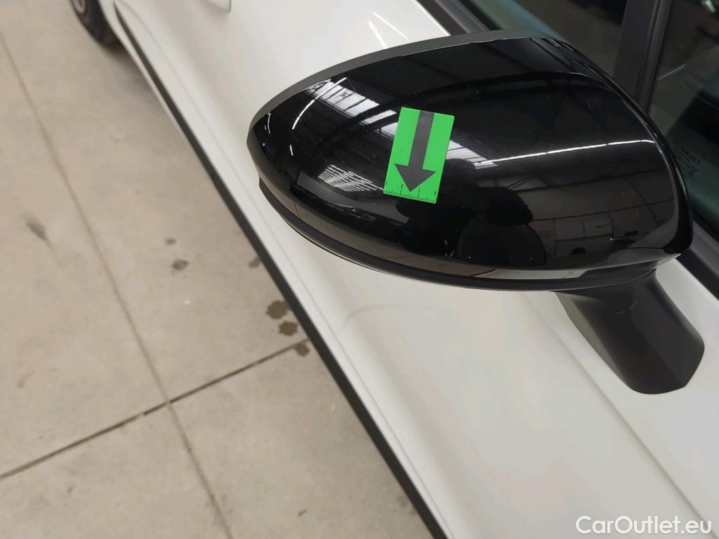  Renault  Clio 1.6 E-Tech 145CP Zen Auto #36