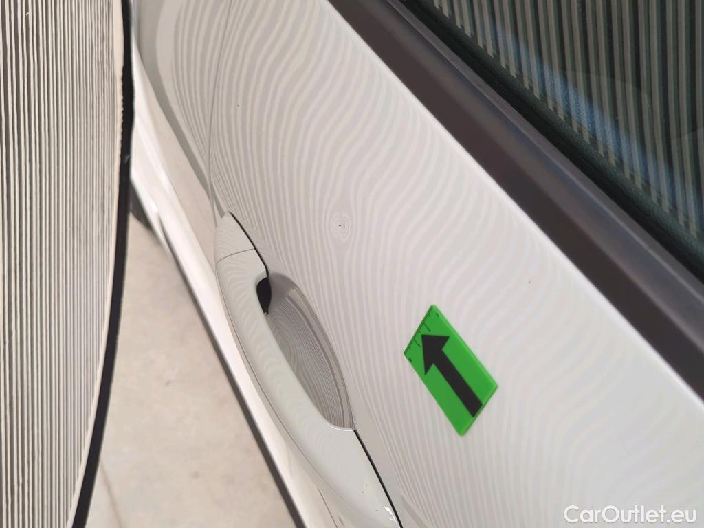  Renault  Clio 1.6 E-Tech 145CP Zen Auto #11