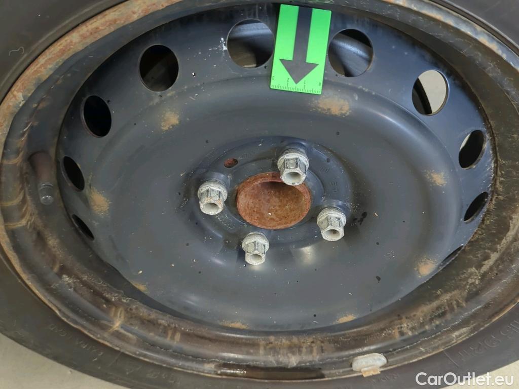  Renault  Clio 1.6 E-Tech 145CP Zen Auto #28