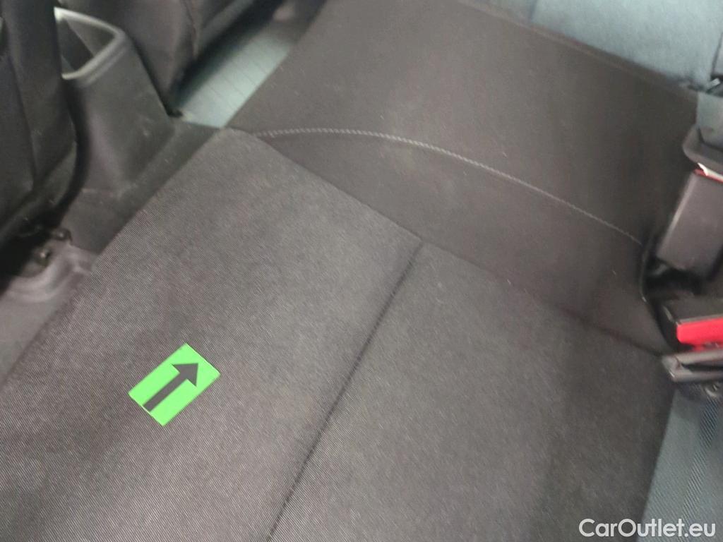  Renault  Clio 1.6 E-Tech 145CP Zen Auto #26