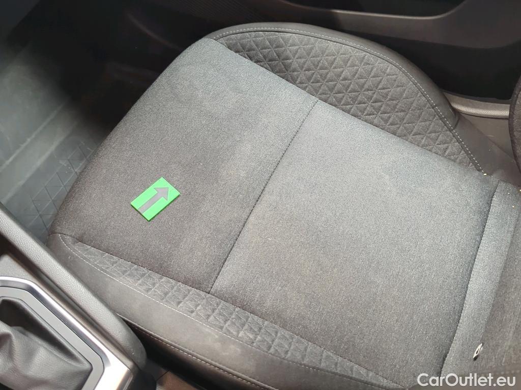  Renault  Clio 1.6 E-Tech 145CP Zen Auto #42