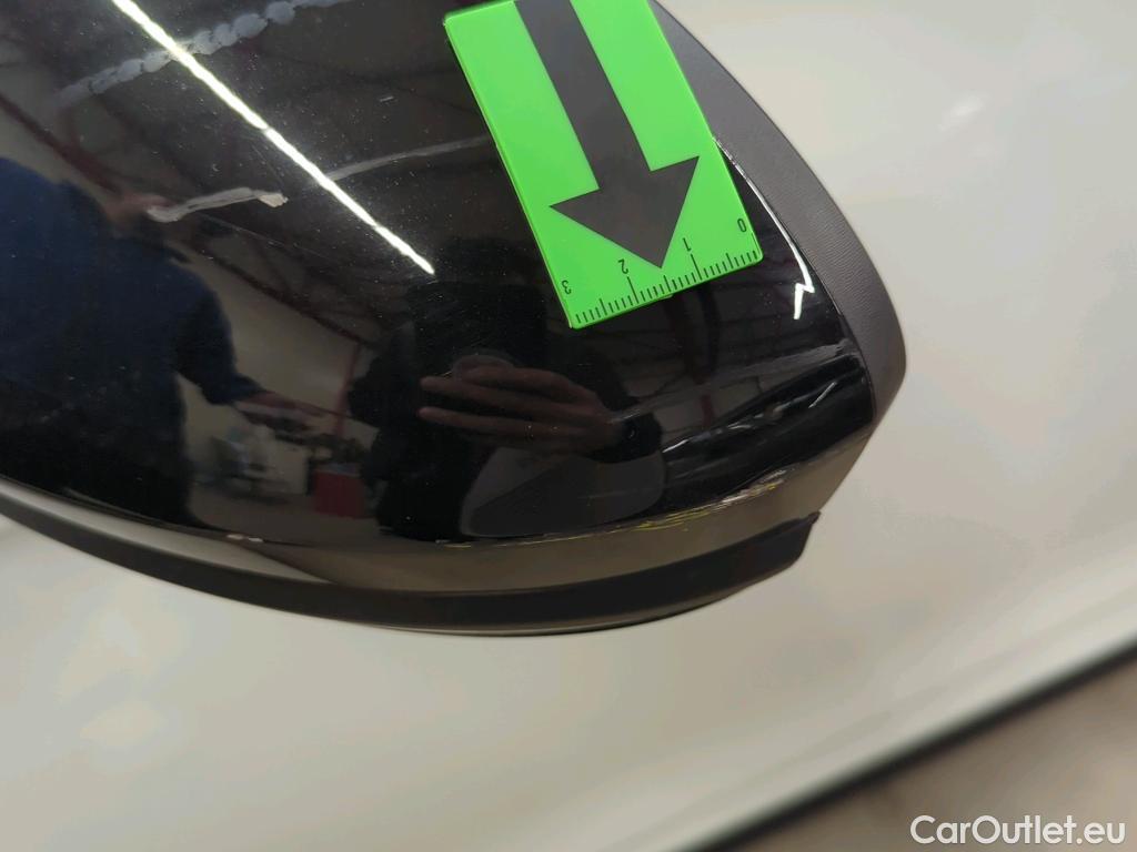  Renault  Clio 1.6 E-Tech 145CP Zen Auto #24