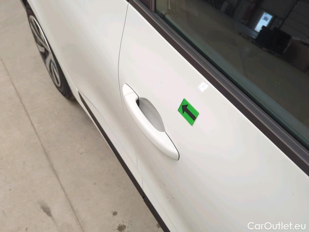  Renault  Clio 1.6 E-Tech 145CP Zen Auto #10