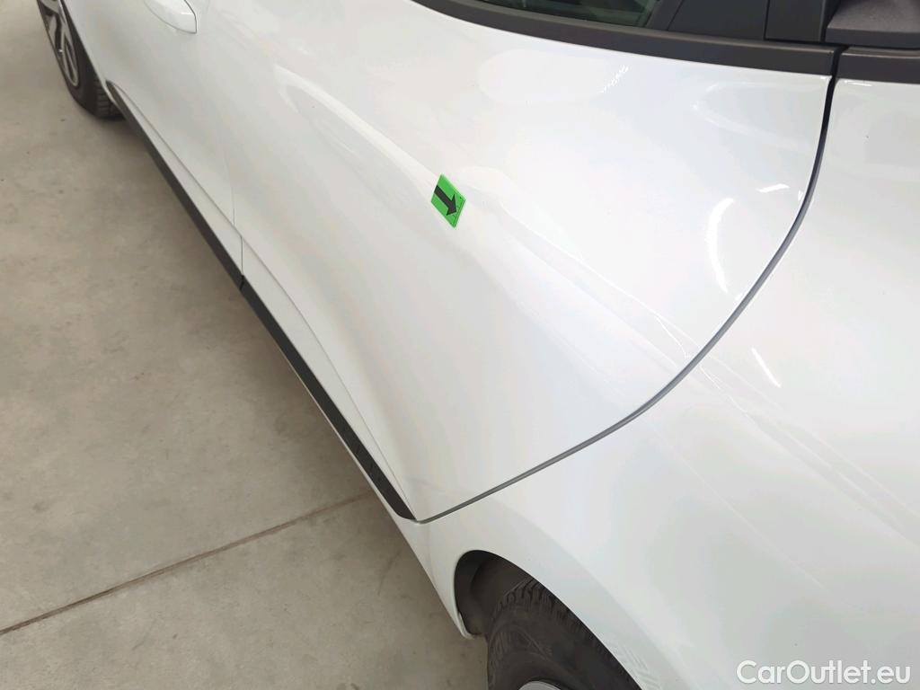  Renault  Clio 1.6 E-Tech 145CP Zen Auto #11