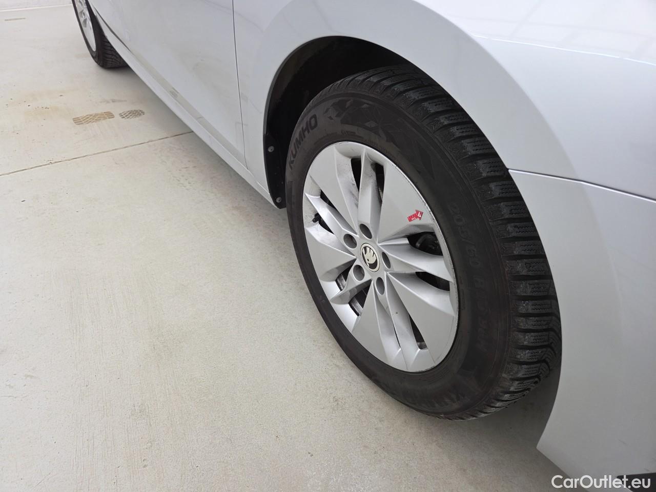  Skoda  Octavia 2.0 TDI 115CP Ambition DSG #20