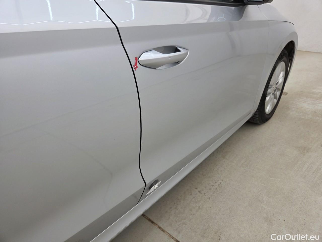  Skoda  Octavia 2.0 TDI 115CP Ambition DSG #28