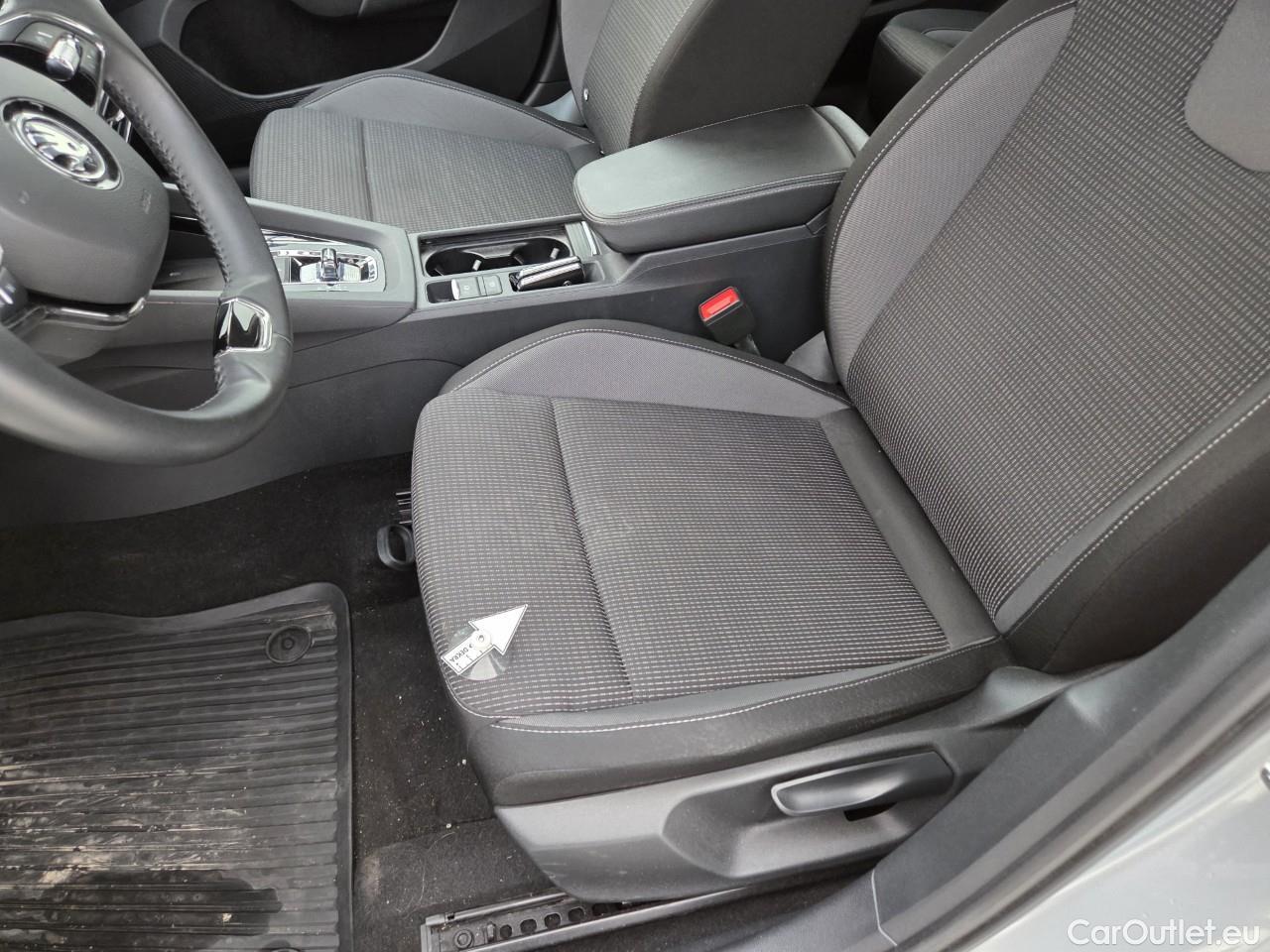  Skoda  Octavia 2.0 TDI 115CP Ambition DSG #58