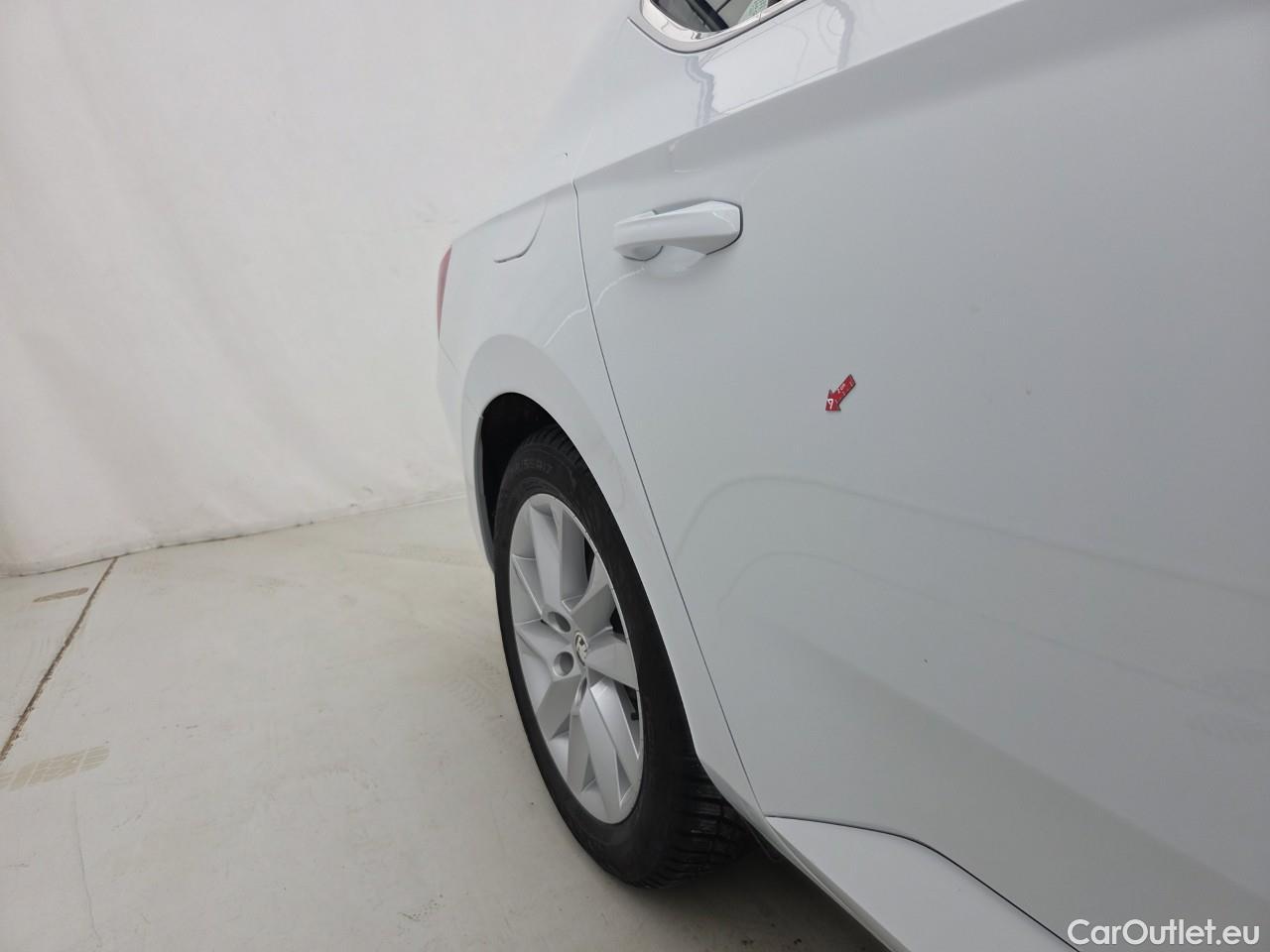  Skoda  Superb 1.4 TSI PHEV 218CP Ambition DSG #3